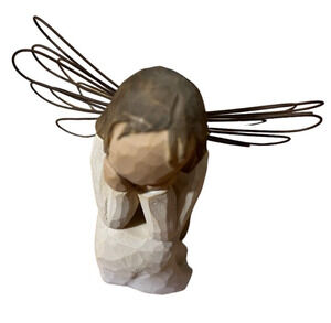 Willow Tree Demdaco 2001 resin Figurine "Angel Of Caring" 4" tall Susan Lordi